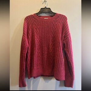Women's Cable Knit Sweater - Burgundy